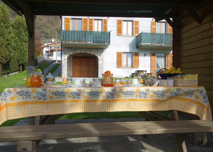 Il Nido Dello Svasso -foresteria Lombarda- Отель типа 