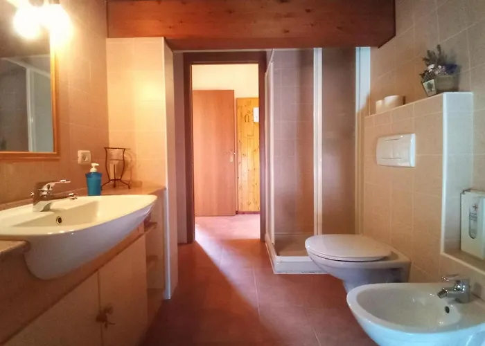 Il Nido Dello Svasso -foresteria Lombarda- 3*