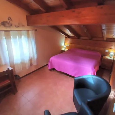 Il Nido Dello Svasso -foresteria Lombarda-